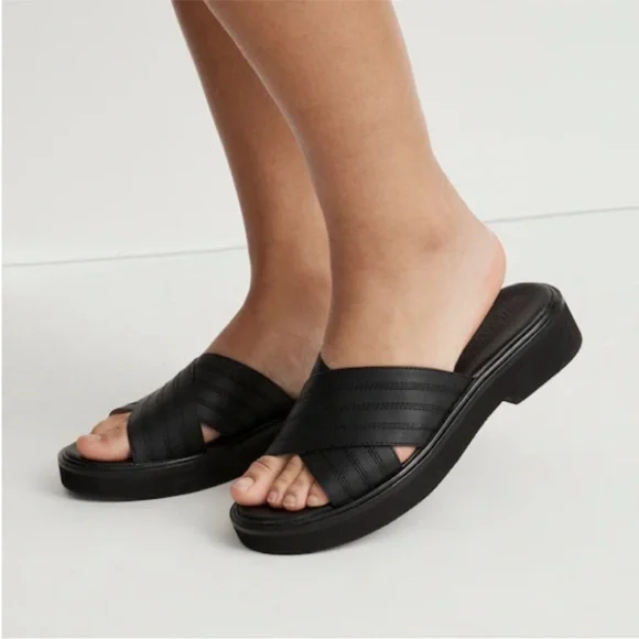 Madewell NWOB Louisa Sandals 11 US Black Leather Crisscross Slide Slip On Flat - Picture 2 of 5